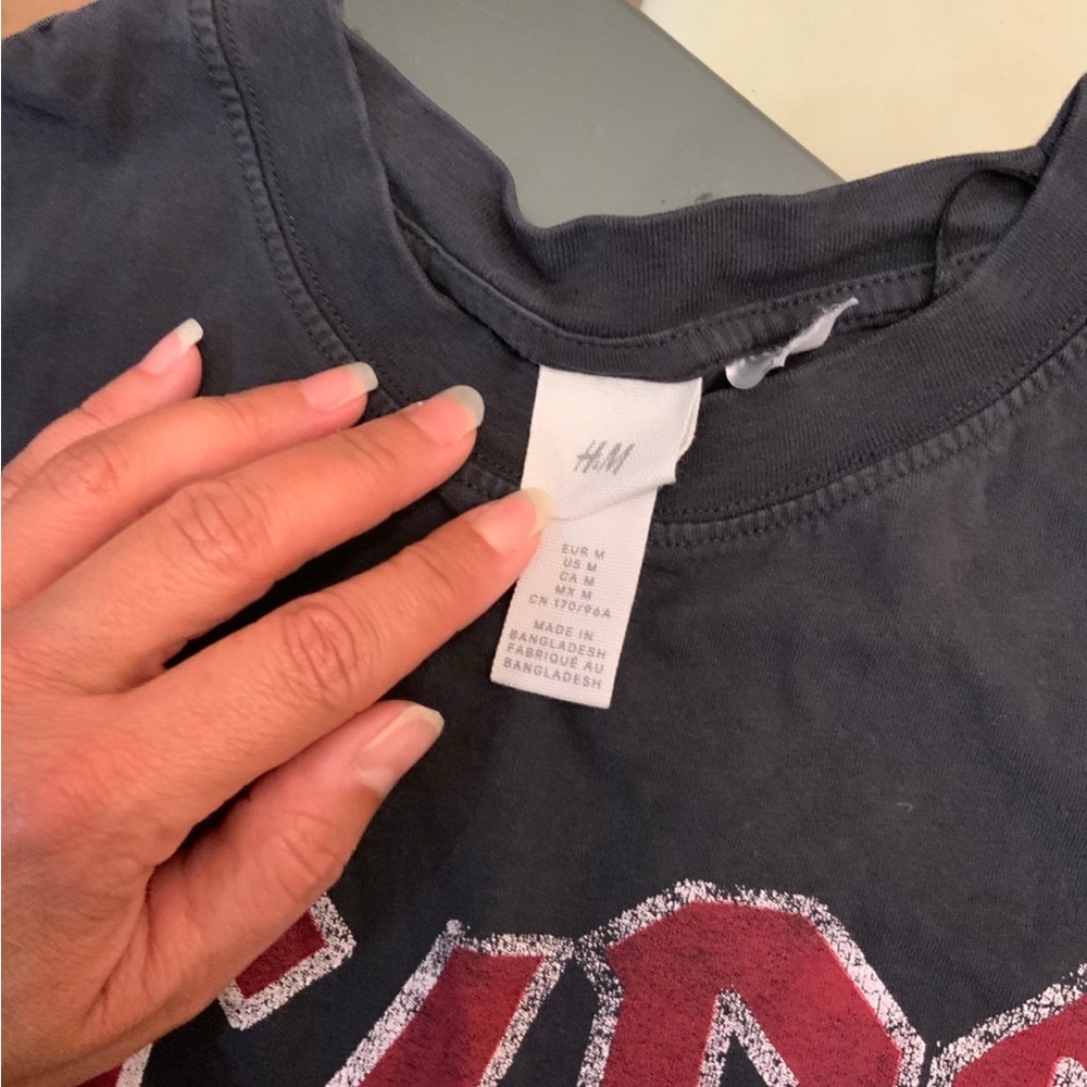 H&M Black Graphic T-Shirt